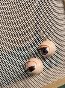 Pendientes ojos azules