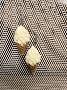 Pendientes cucurucho