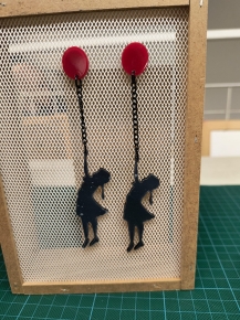 Pendientes nia globo