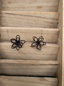 Pendientes flor ligera