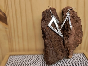 Pendientes Escuadra y comps